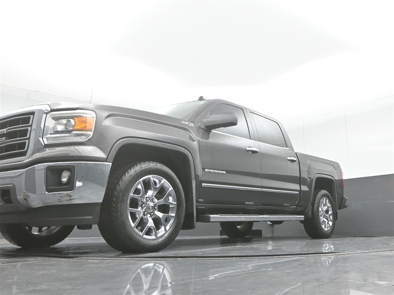 GMC Sierra 1500 SLT Crew Cab 4WD 2014 GMC Sierra 1500 SLT Crew Cab 4WD 2014