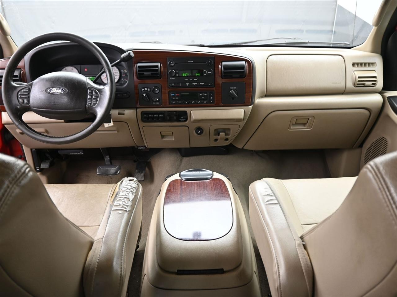 Ford F-350 SD Lariat Crew Cab 4WD DRW 2005