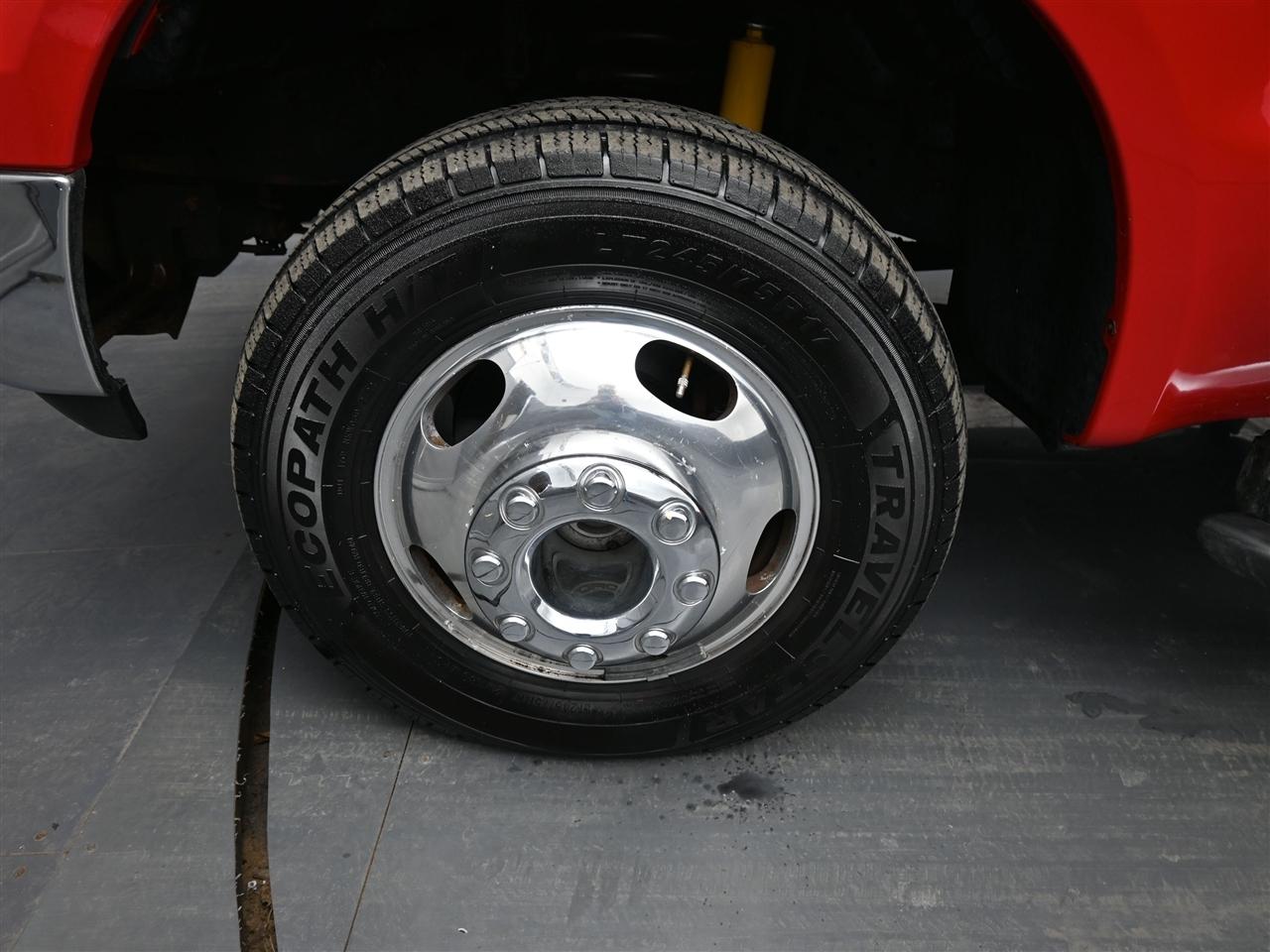 Ford F-350 SD Lariat Crew Cab 4WD DRW 2005