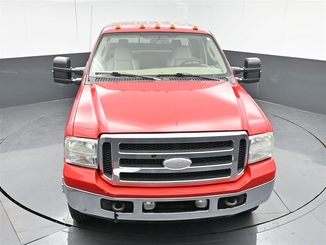 Ford F-350 SD Lariat Crew Cab 4WD DRW 2005