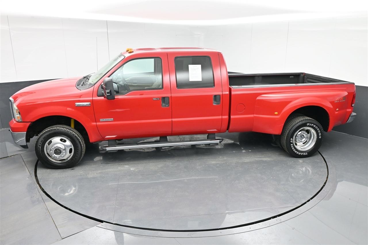 Ford F-350 SD Lariat Crew Cab 4WD DRW 2005
