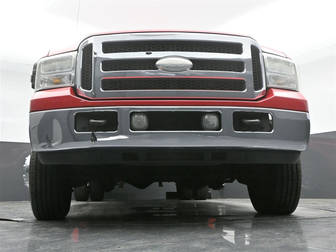 Ford F-350 SD Lariat Crew Cab 4WD DRW 2005