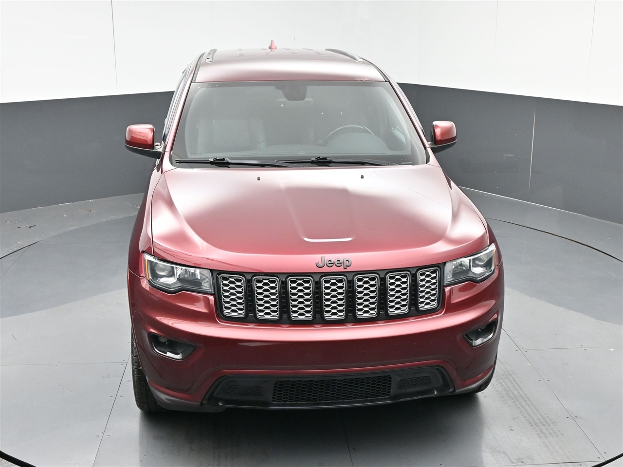 Jeep Grand Cherokee Laredo 4WD 2018