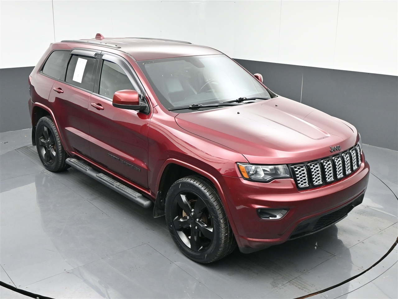 Jeep Grand Cherokee Laredo 4WD 2018