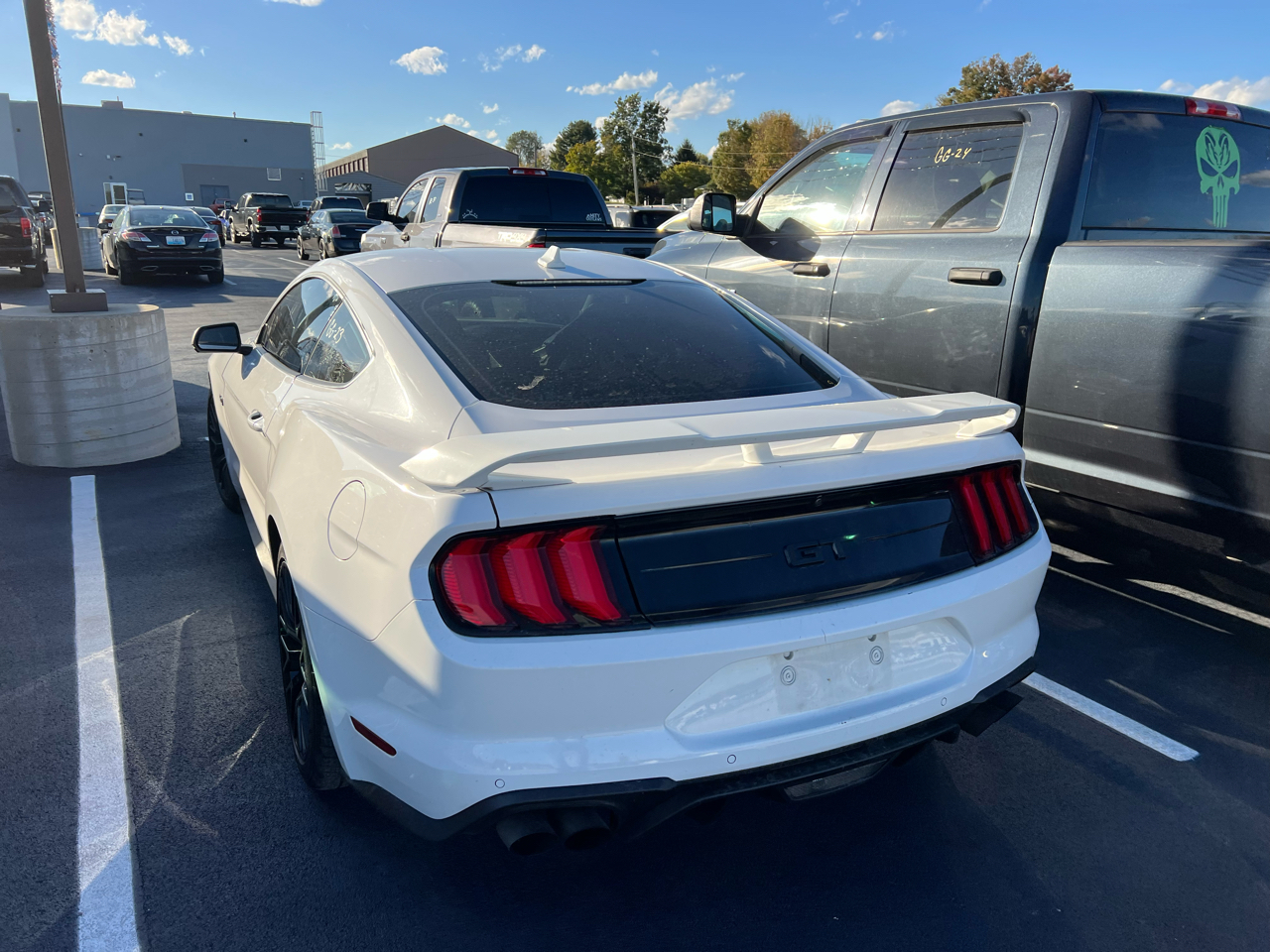 2021 Ford Mustang GT Premium photo 3