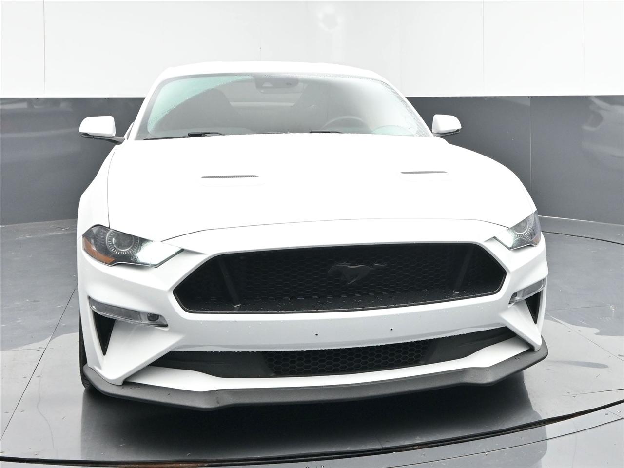 Ford Mustang GT Premium Coupe 2021