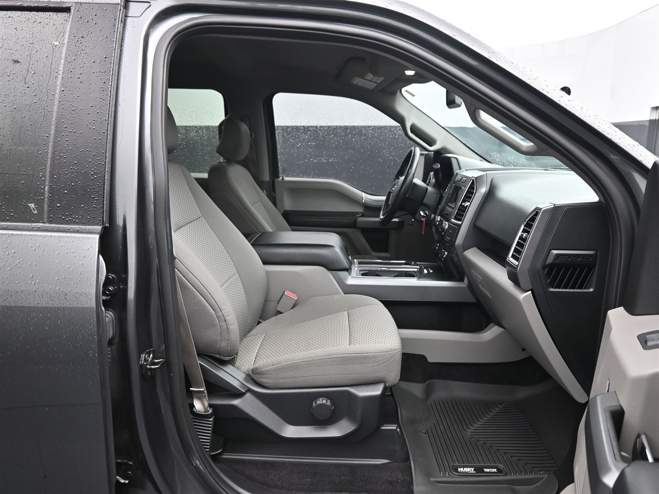 Ford F-150 XLT SuperCrew 5.5-ft. Bed 4WD 2016 Ford F-150 XLT SuperCrew 5.5-ft. Bed 4WD 2016