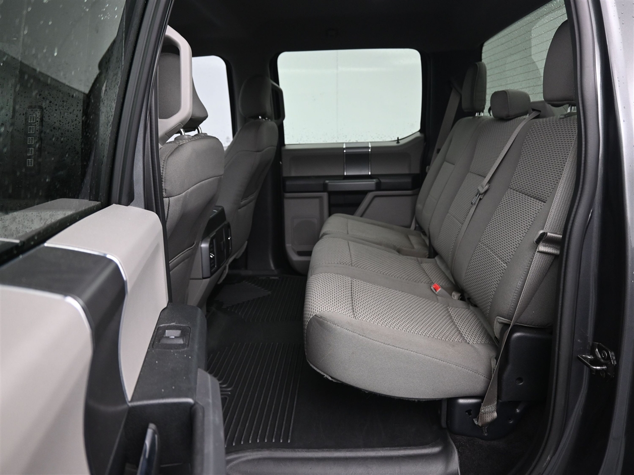 Ford F-150 XLT SuperCrew 5.5-ft. Bed 4WD 2016 Ford F-150 XLT SuperCrew 5.5-ft. Bed 4WD 2016