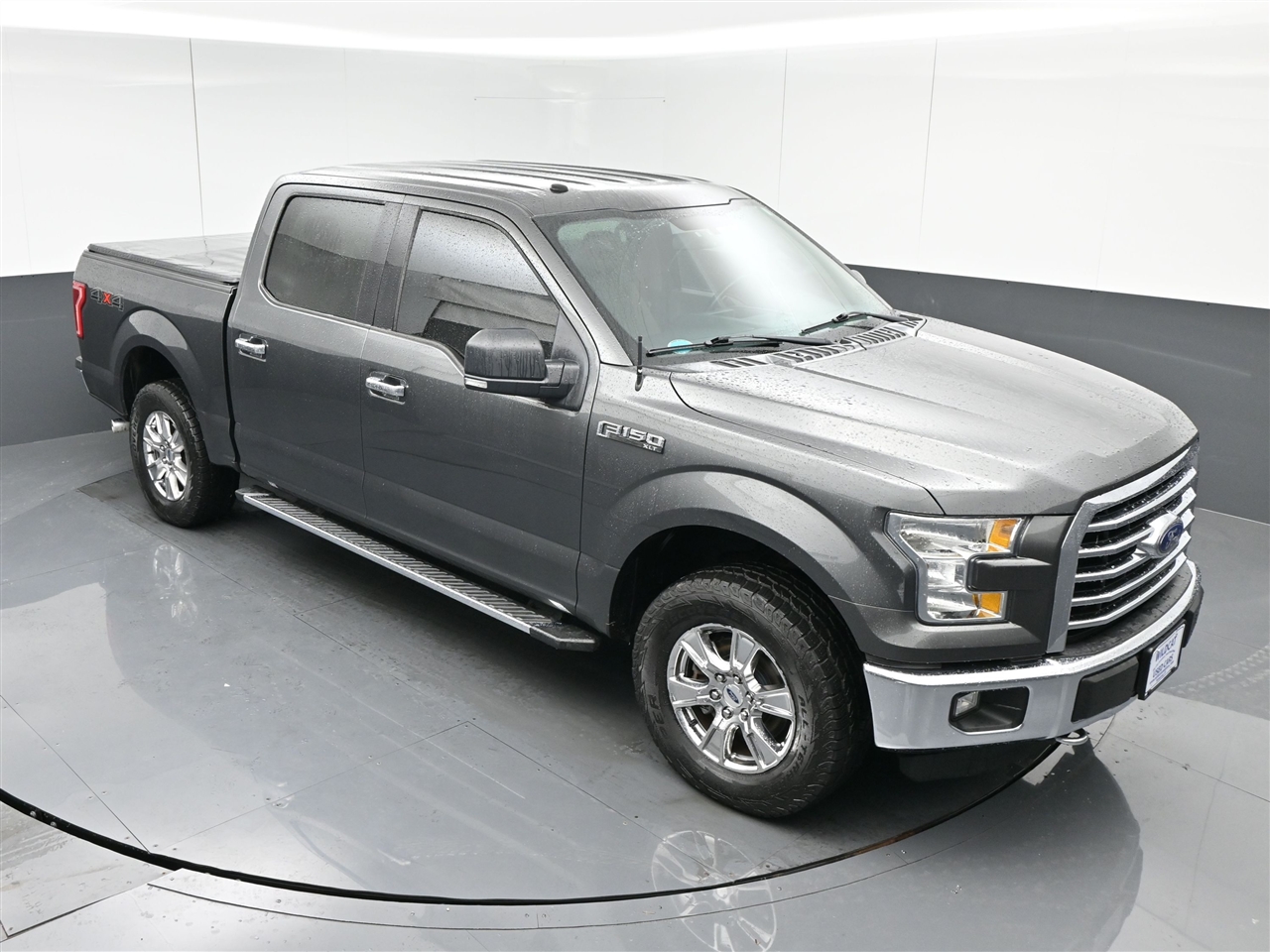 Ford F-150 XLT SuperCrew 5.5-ft. Bed 4WD 2016 Ford F-150 XLT SuperCrew 5.5-ft. Bed 4WD 2016