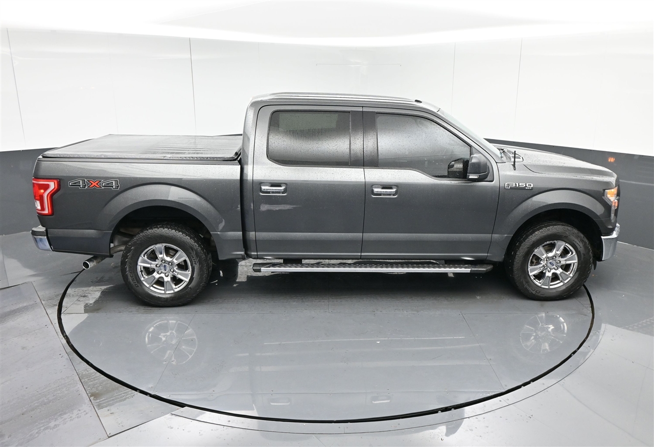 Ford F-150 XLT SuperCrew 5.5-ft. Bed 4WD 2016 Ford F-150 XLT SuperCrew 5.5-ft. Bed 4WD 2016