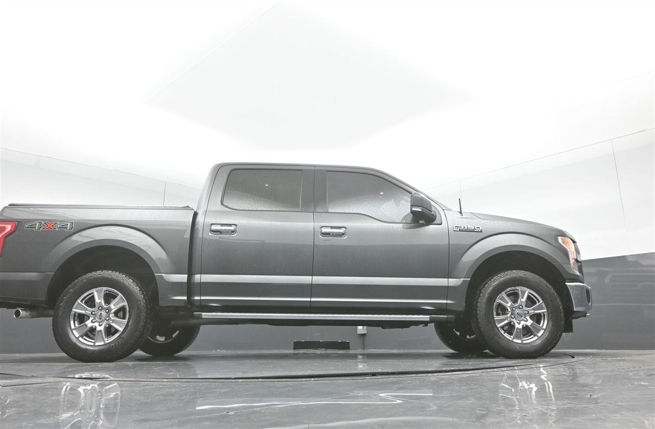Ford F-150 XLT SuperCrew 5.5-ft. Bed 4WD 2016 Ford F-150 XLT SuperCrew 5.5-ft. Bed 4WD 2016