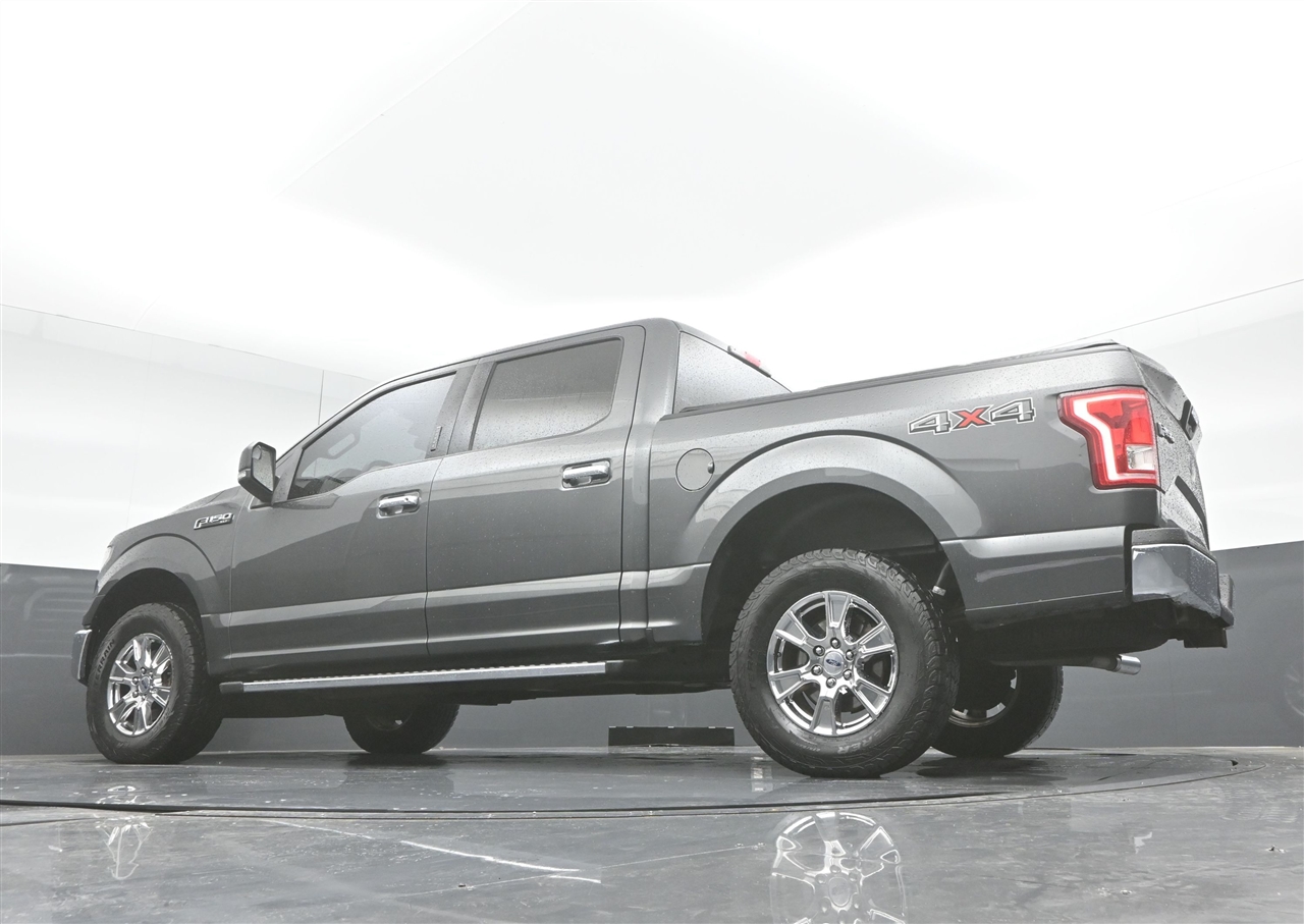 Ford F-150 XLT SuperCrew 5.5-ft. Bed 4WD 2016 Ford F-150 XLT SuperCrew 5.5-ft. Bed 4WD 2016
