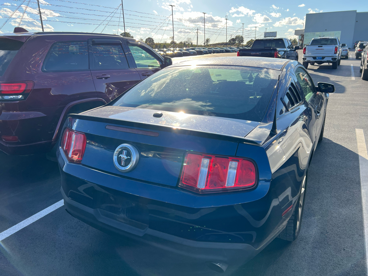 Ford Mustang V6 Coupe 2011 Ford Mustang V6 Coupe 2011