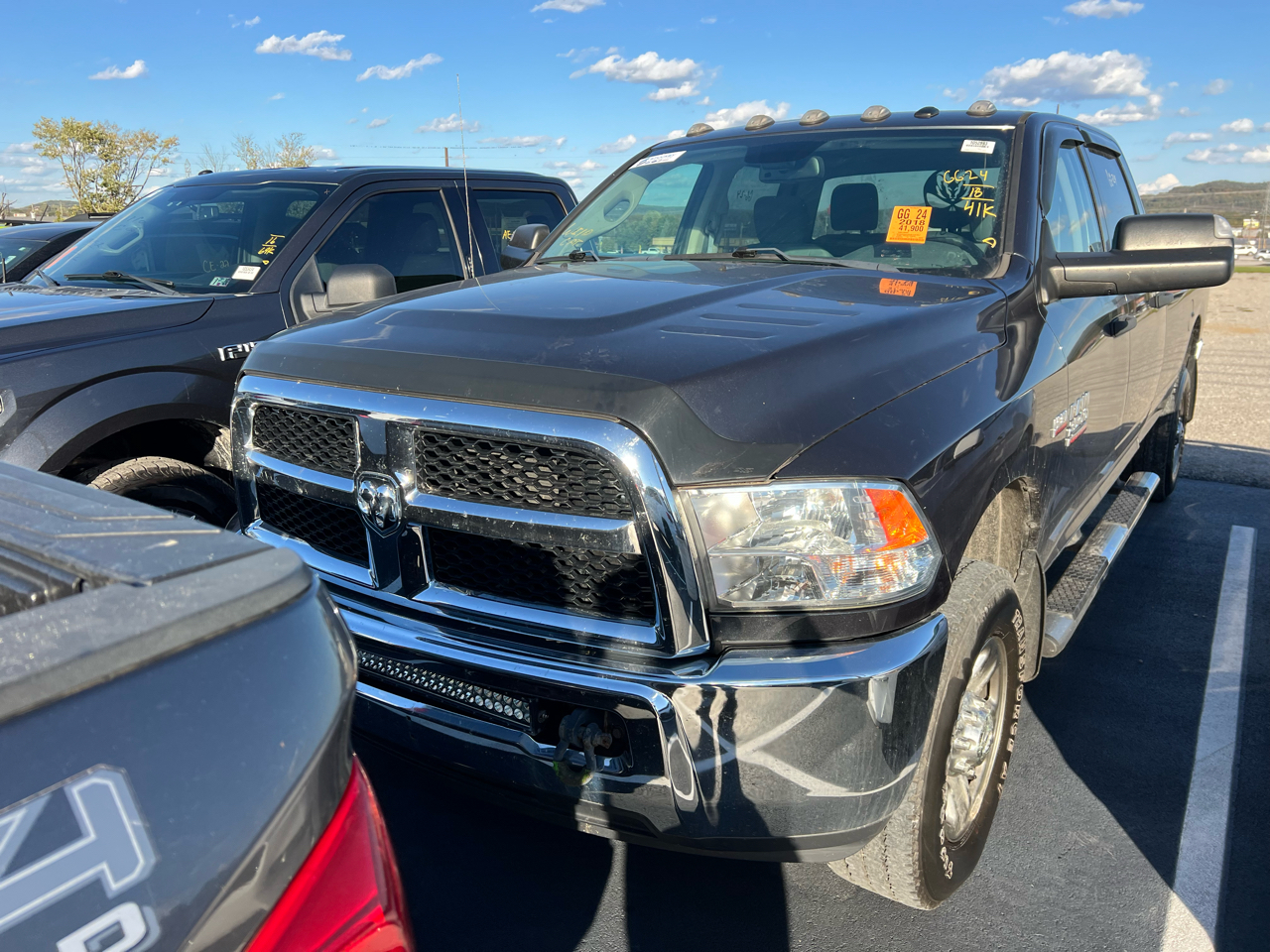RAM 2500 Tradesman Crew Cab LWB 4WD 2018 RAM 2500 Tradesman Crew Cab LWB 4WD 2018