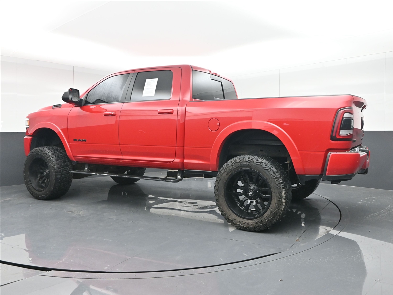 RAM 2500 Laramie Crew Cab SWB 4WD 2019 RAM 2500 Laramie Crew Cab SWB 4WD 2019