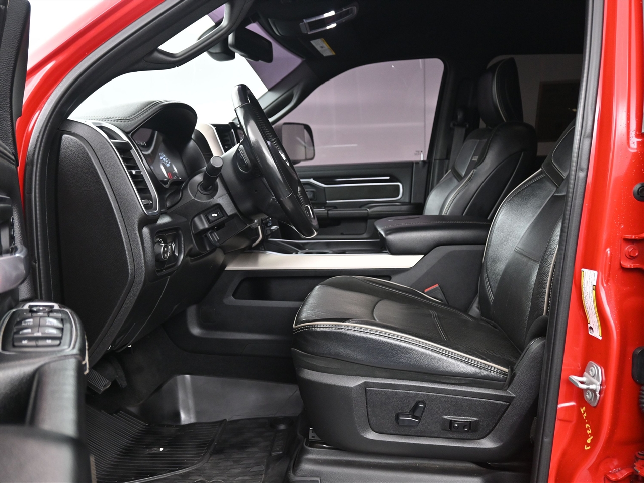 RAM 2500 Laramie Crew Cab SWB 4WD 2019 RAM 2500 Laramie Crew Cab SWB 4WD 2019