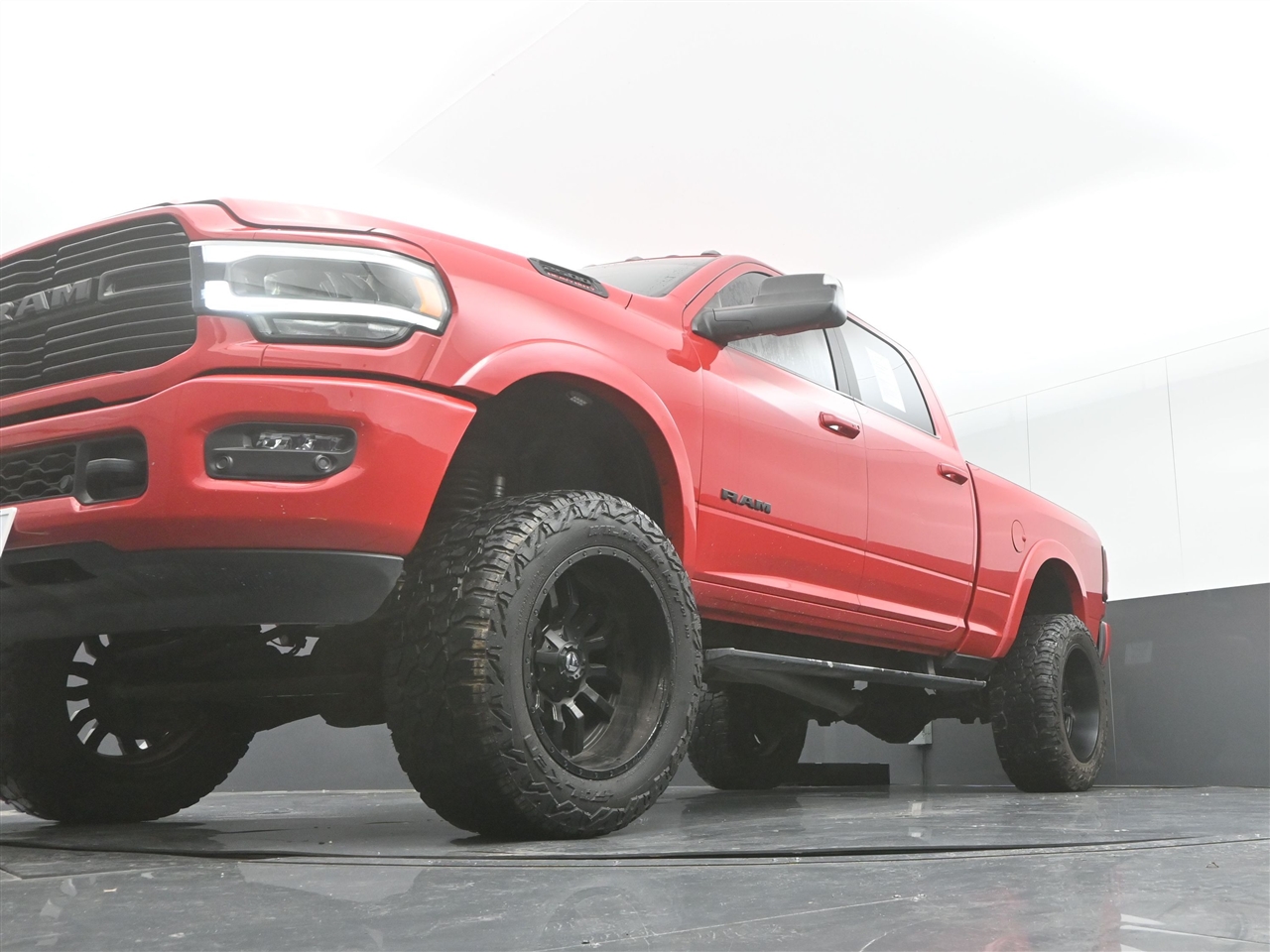 RAM 2500 Laramie Crew Cab SWB 4WD 2019 RAM 2500 Laramie Crew Cab SWB 4WD 2019