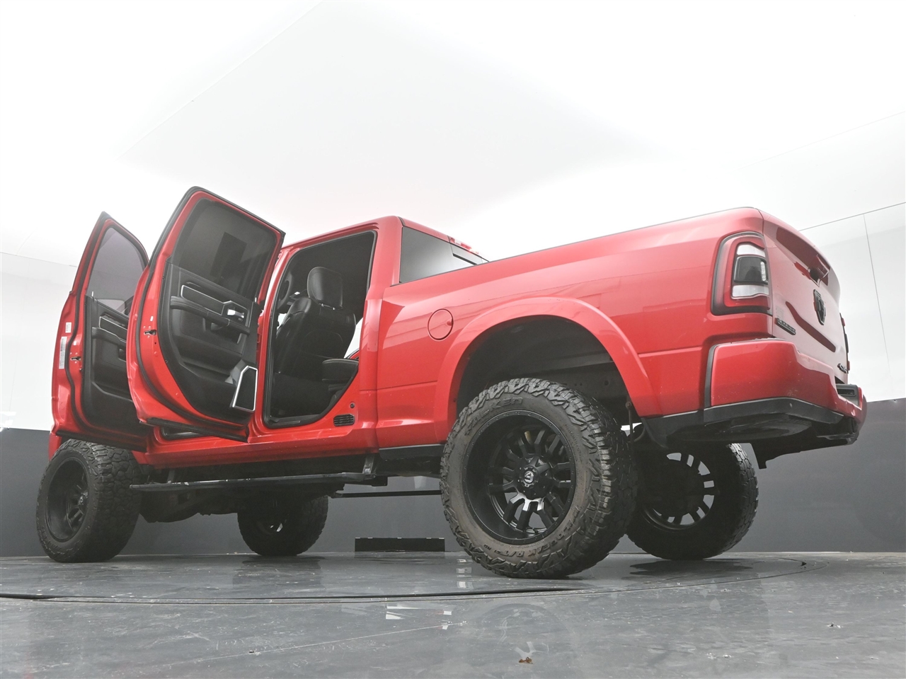 RAM 2500 Laramie Crew Cab SWB 4WD 2019 RAM 2500 Laramie Crew Cab SWB 4WD 2019