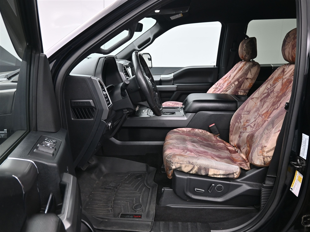 Ford F-150 XLT SuperCrew 5.5-ft. Bed 4WD 2016 Ford F-150 XLT SuperCrew 5.5-ft. Bed 4WD 2016