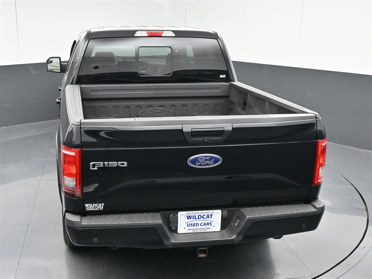 Ford F-150 XLT SuperCrew 5.5-ft. Bed 4WD 2016 Ford F-150 XLT SuperCrew 5.5-ft. Bed 4WD 2016