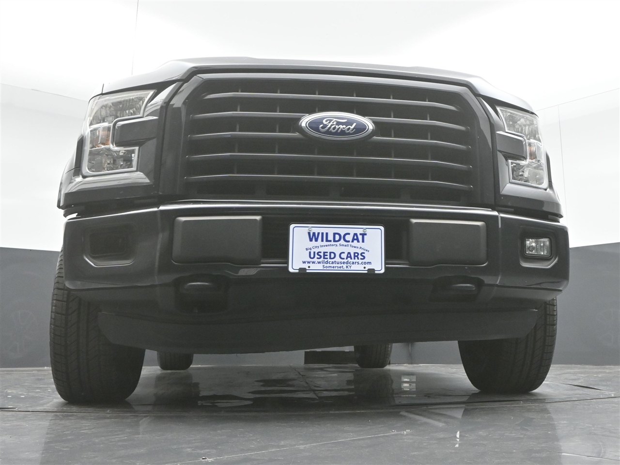 Ford F-150 XLT SuperCrew 5.5-ft. Bed 4WD 2016 Ford F-150 XLT SuperCrew 5.5-ft. Bed 4WD 2016