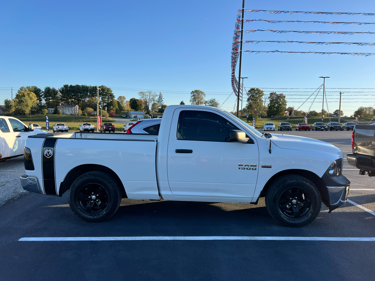 RAM 1500 Tradesman Regular Cab SWB 2WD 2015 RAM 1500 Tradesman Regular Cab SWB 2WD 2015