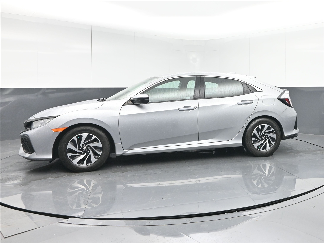 Honda Civic Hatchback LX CVT 2018 Honda Civic Hatchback LX CVT 2018