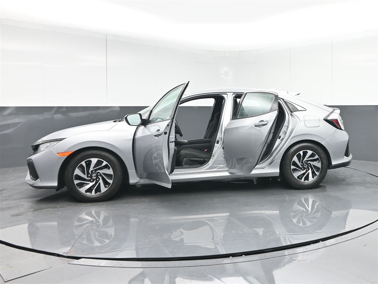 Honda Civic Hatchback LX CVT 2018 Honda Civic Hatchback LX CVT 2018