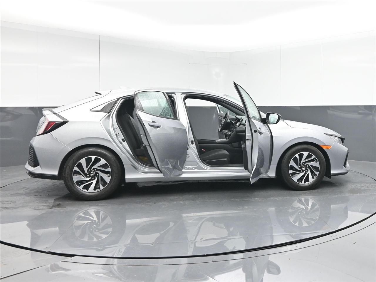 Honda Civic Hatchback LX CVT 2018 Honda Civic Hatchback LX CVT 2018