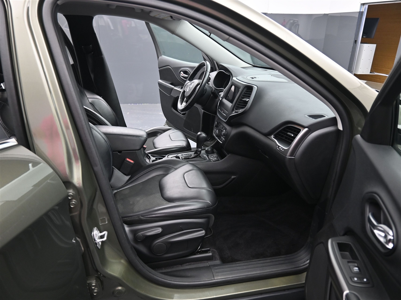 Jeep Cherokee Latitude Plus 4WD 2019