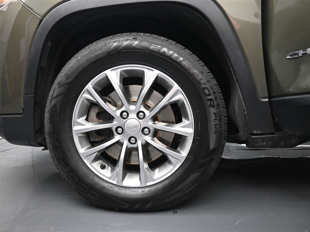 Jeep Cherokee Latitude Plus 4WD 2019