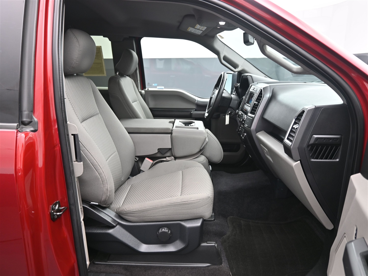 Ford F-150 XLT SuperCab 8-ft. Bed 4WD 2015