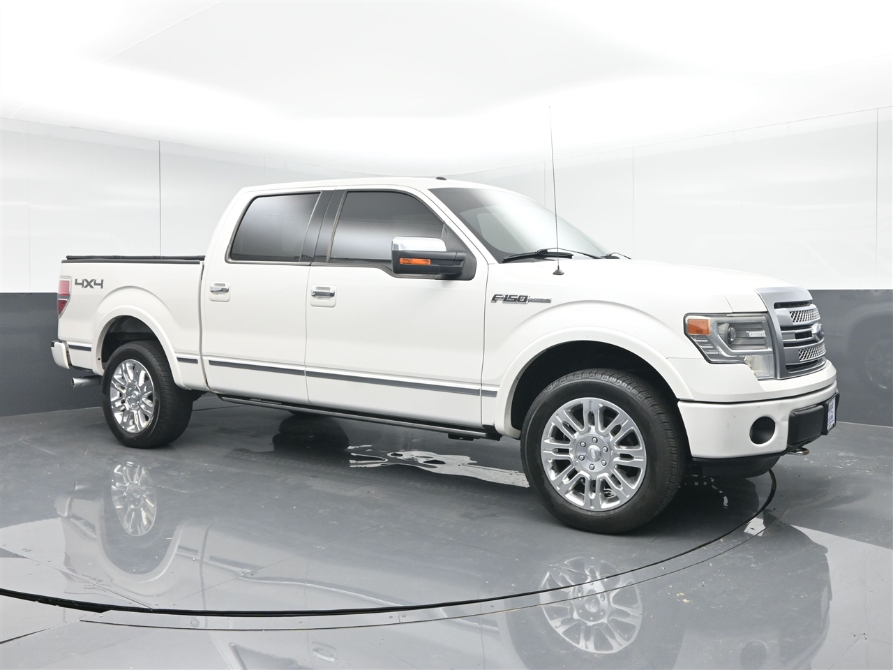 2013 Ford F-150 Platinum SuperCrew 5.5-ft. Bed 4WD