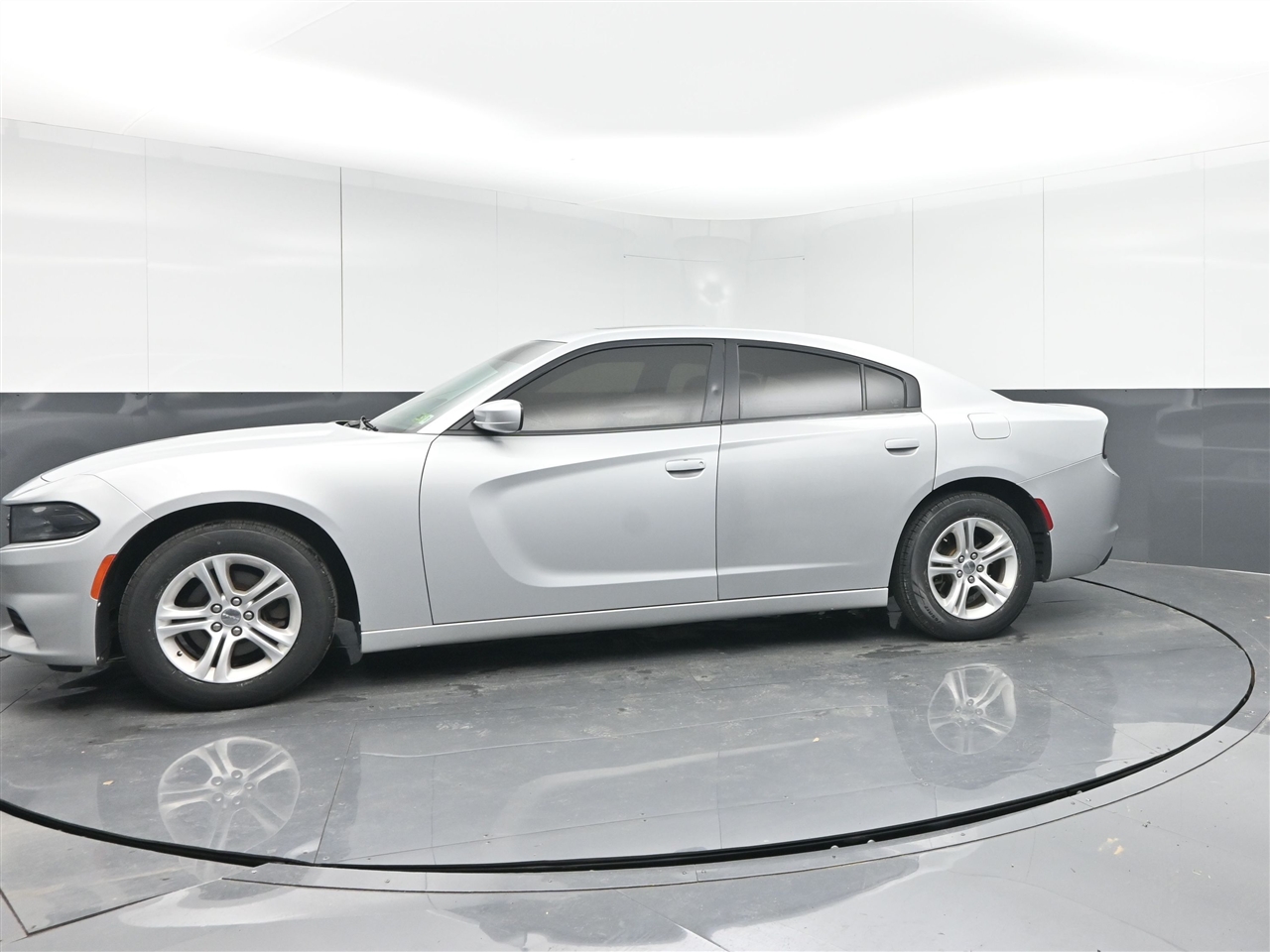 Dodge Charger SXT 2020