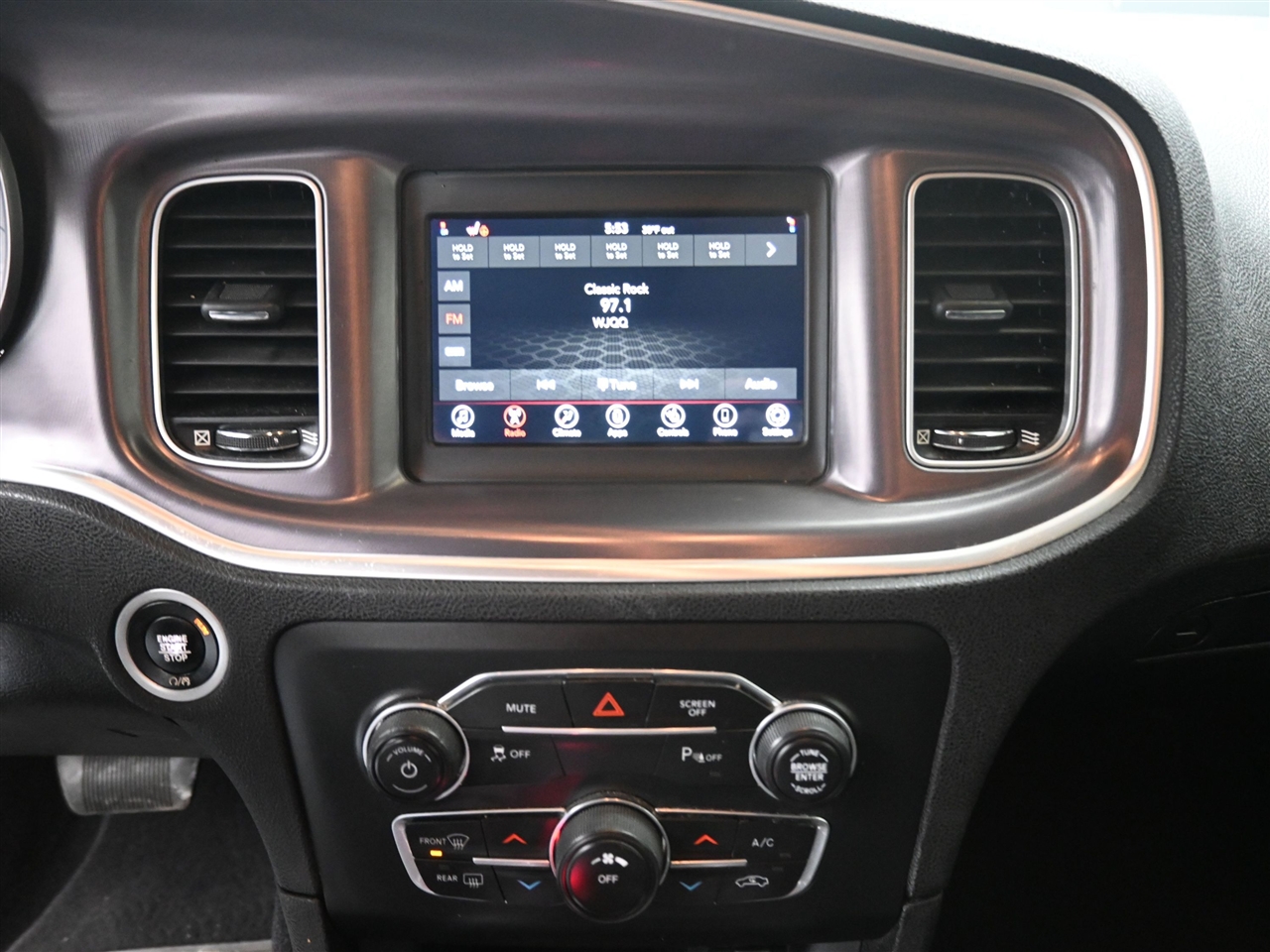 Dodge Charger SXT 2020