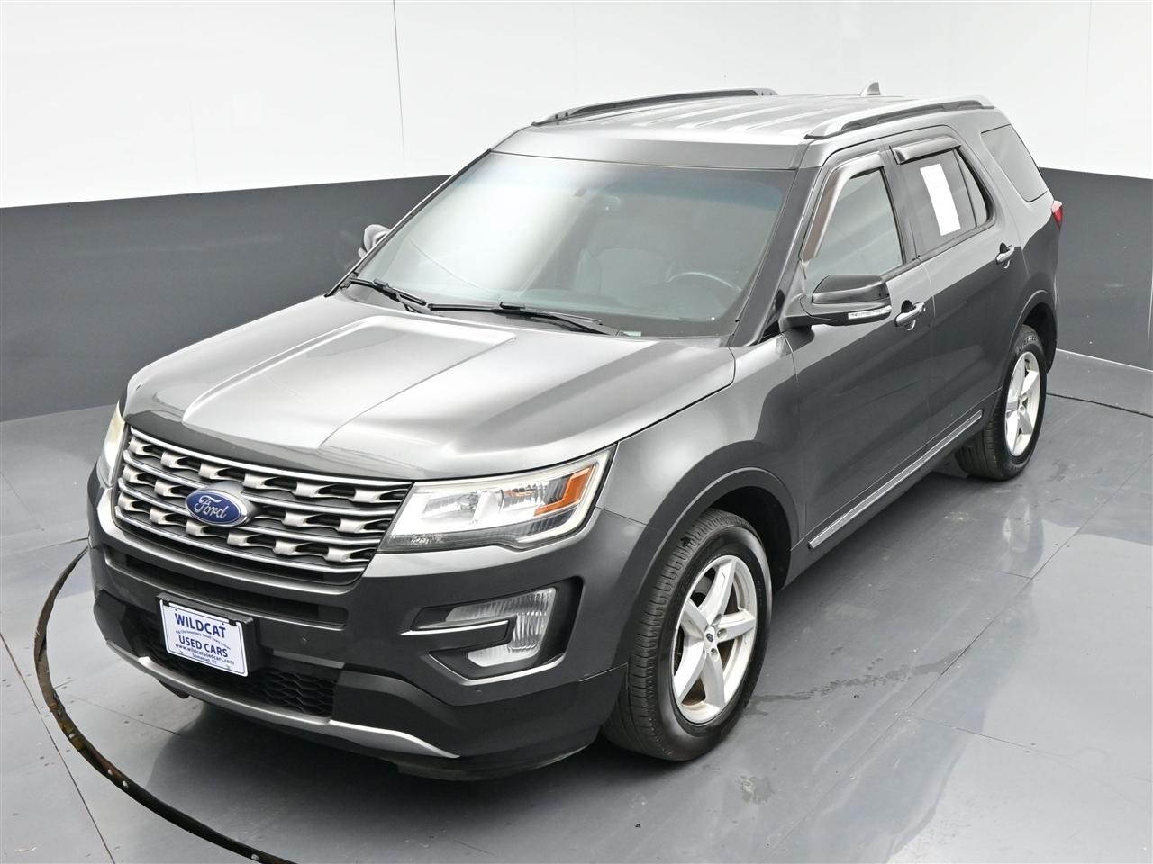 Ford Explorer XLT 4WD 2017