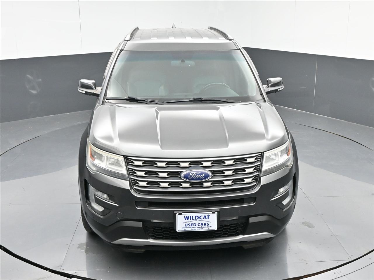 Ford Explorer XLT 4WD 2017