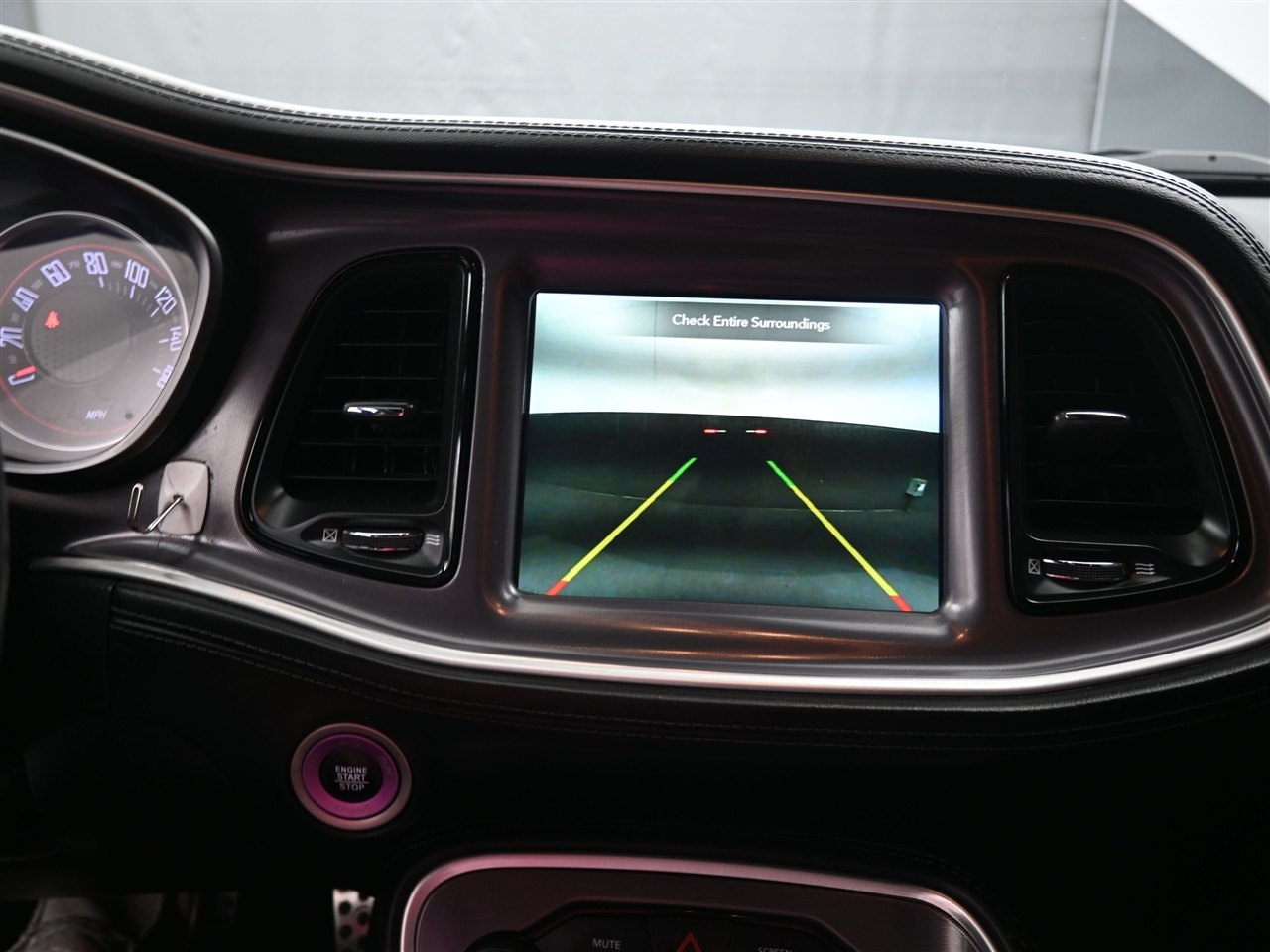 Dodge Challenger GT AWD 2020