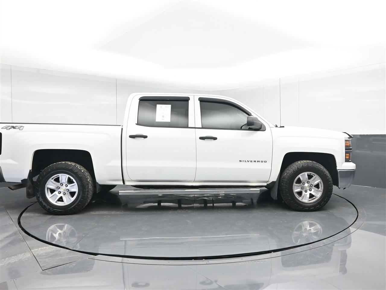 Chevrolet Silverado 1500 1LT Crew Cab 4WD 2014