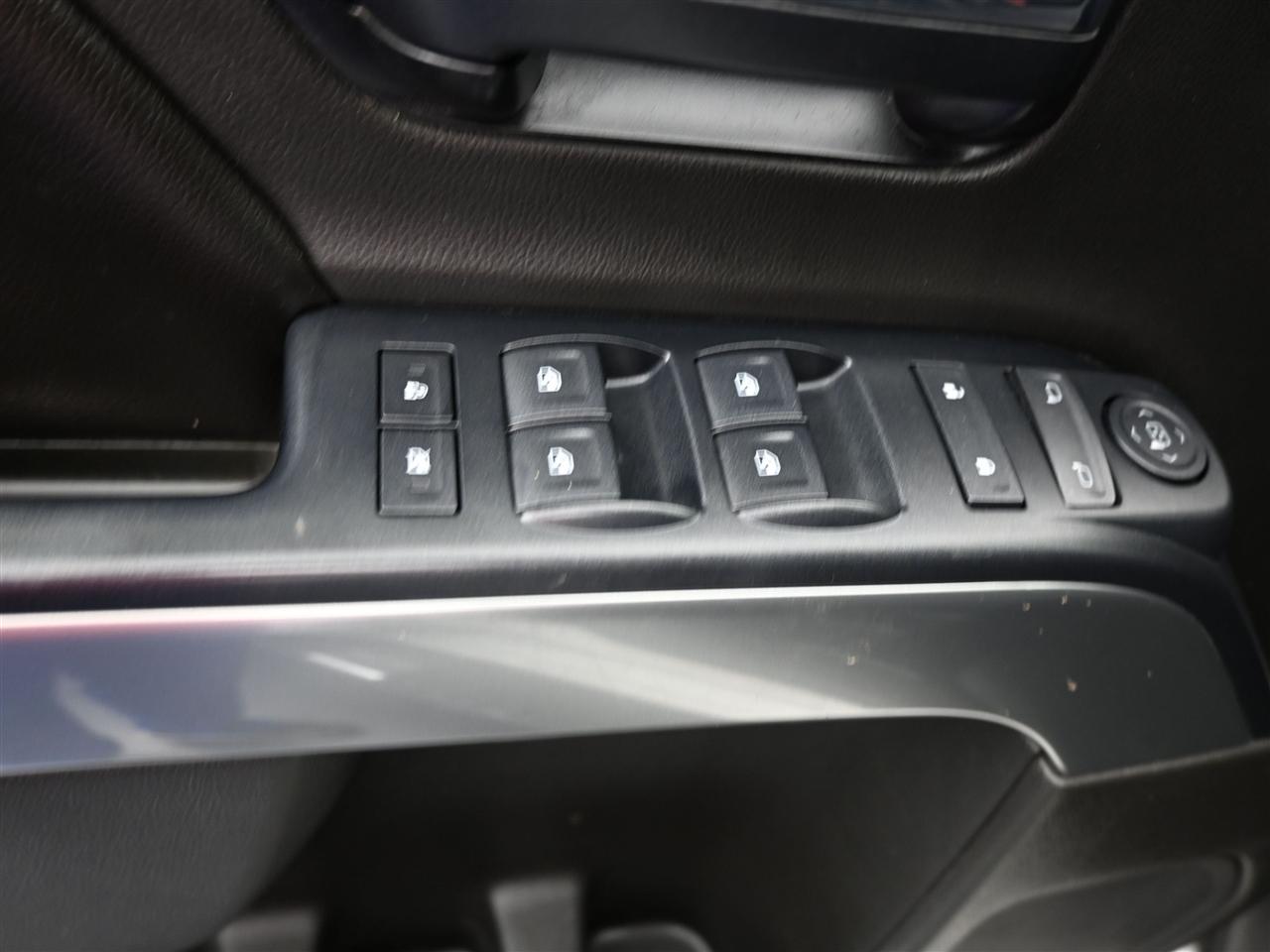 Chevrolet Silverado 1500 1LT Crew Cab 4WD 2014