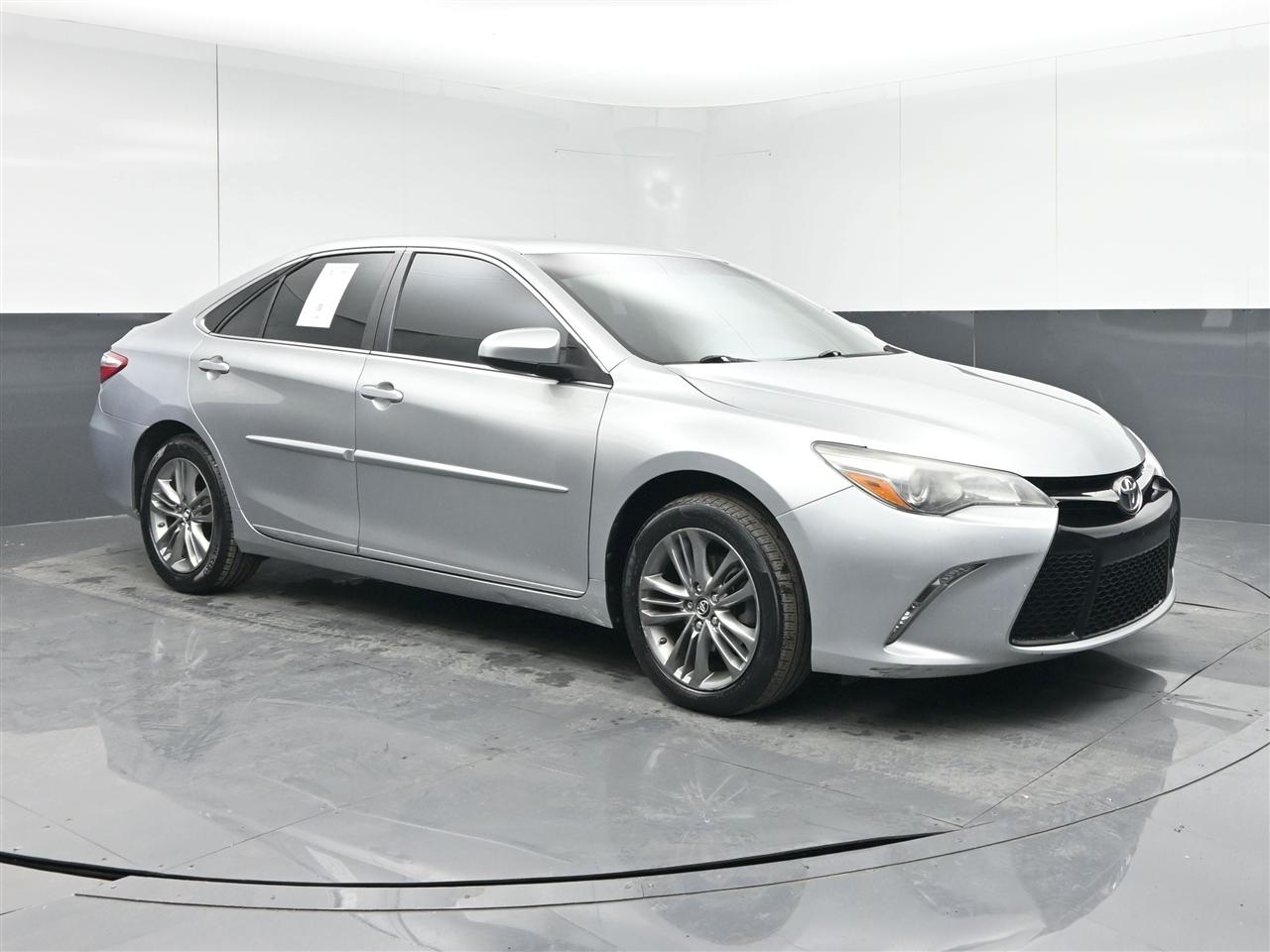 Toyota Camry SE 2017