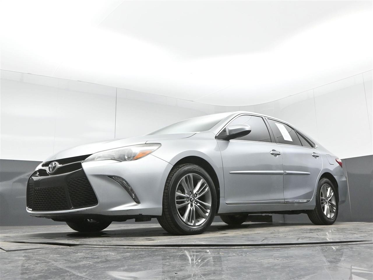 Toyota Camry SE 2017