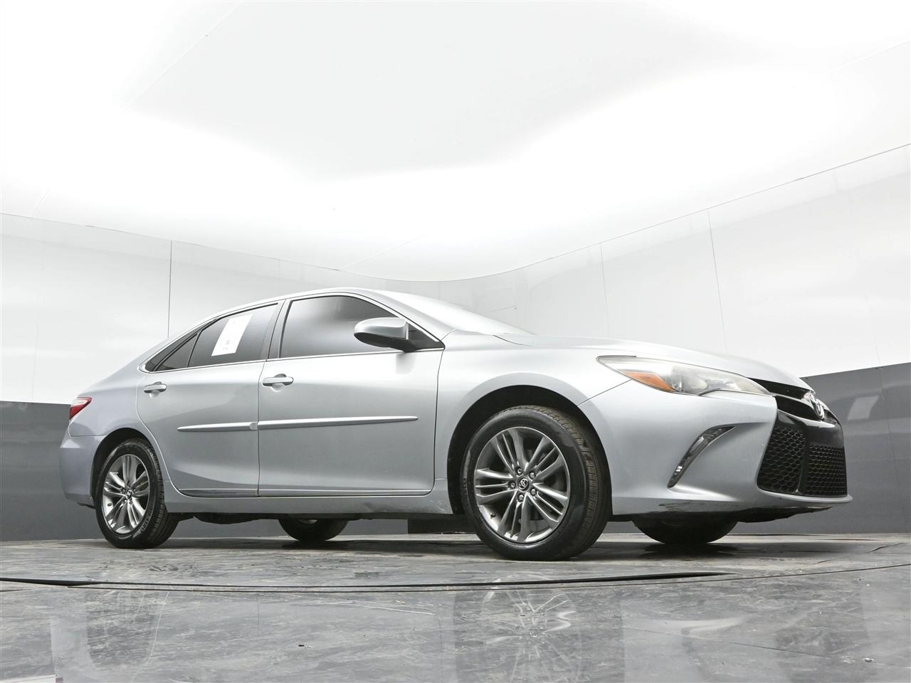 Toyota Camry SE 2017