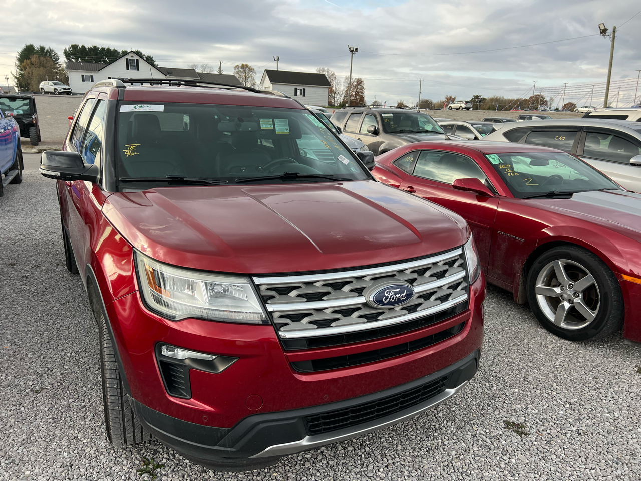 2018 Ford Explorer XLT photo 2