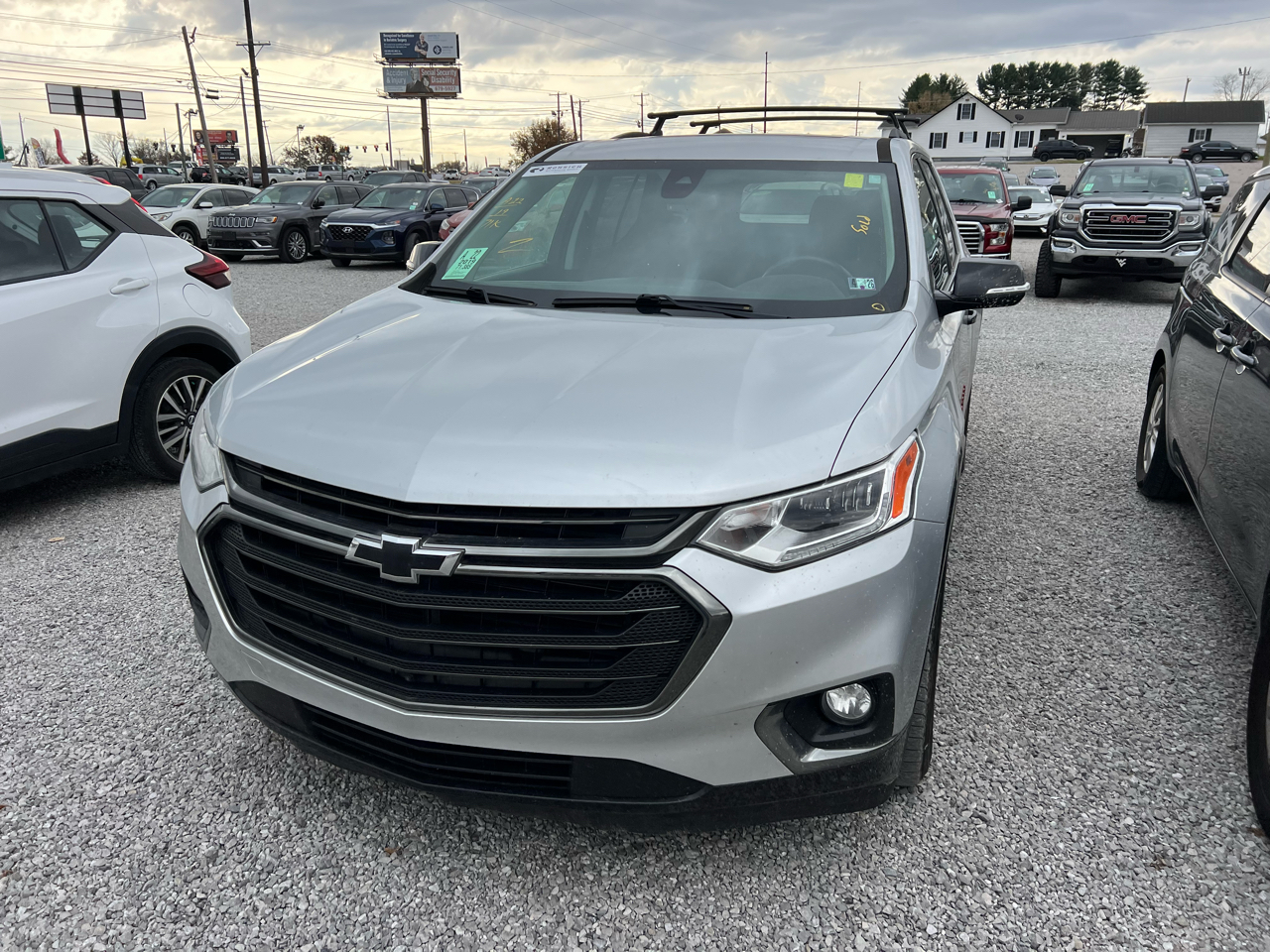 2019 Chevrolet Traverse High Country photo 2