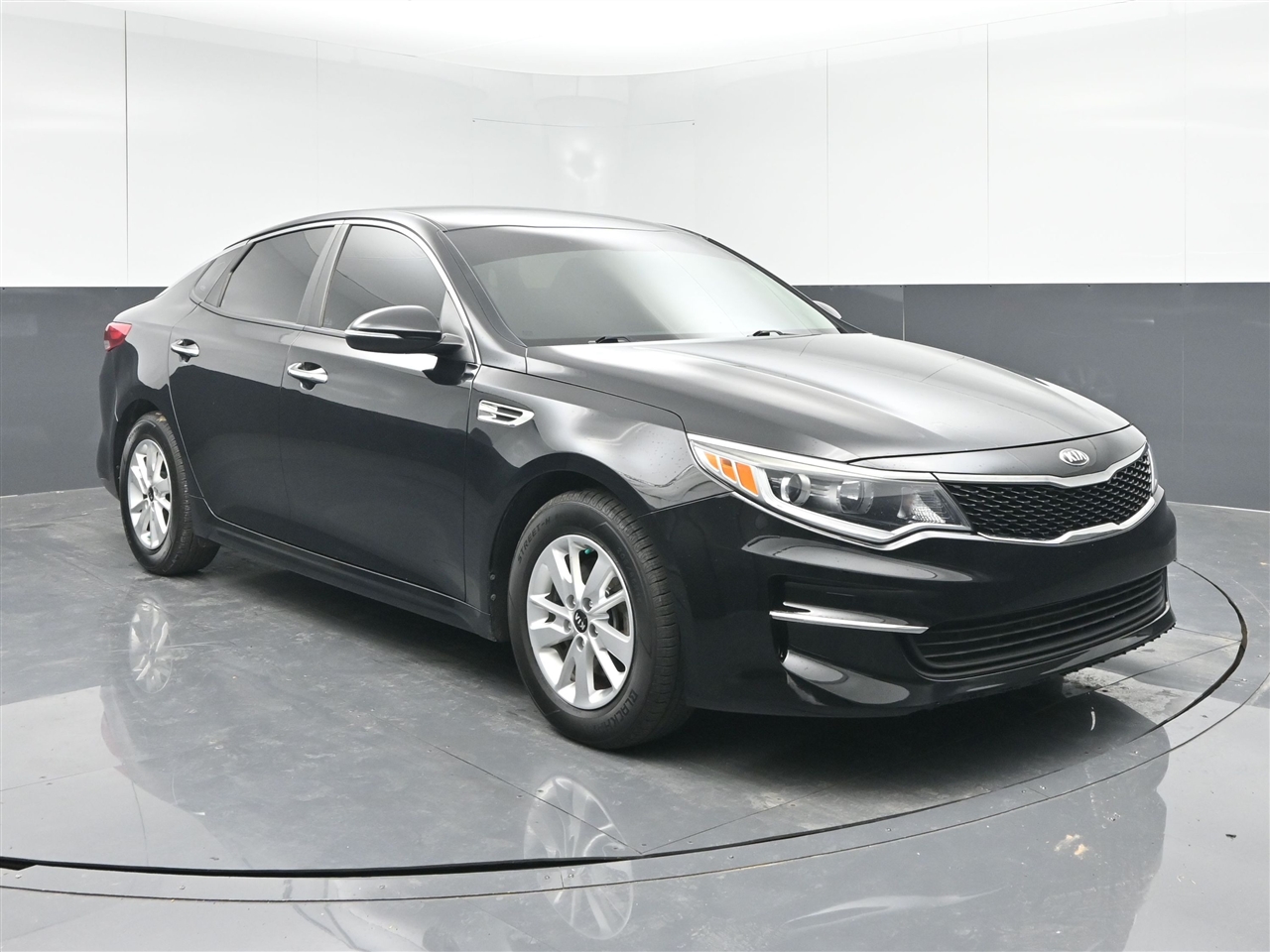 Kia Optima LX 2016