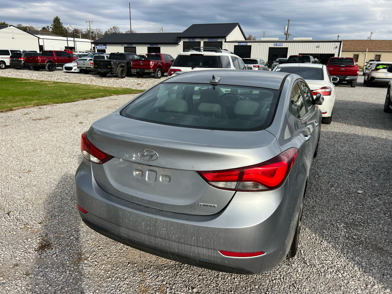 2015 Hyundai Elantra Limited photo 4