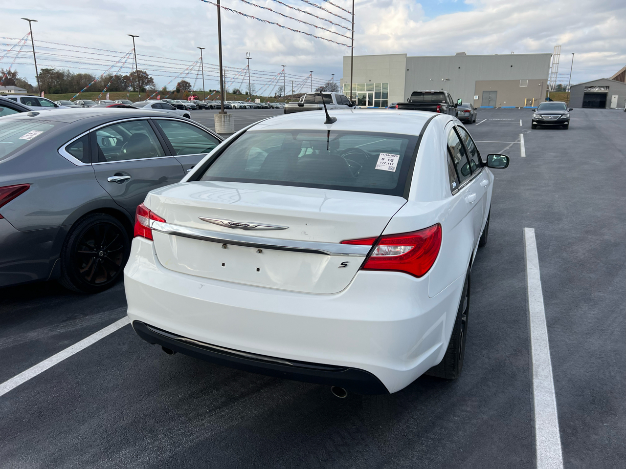 2012 Chrysler 200 S photo 3
