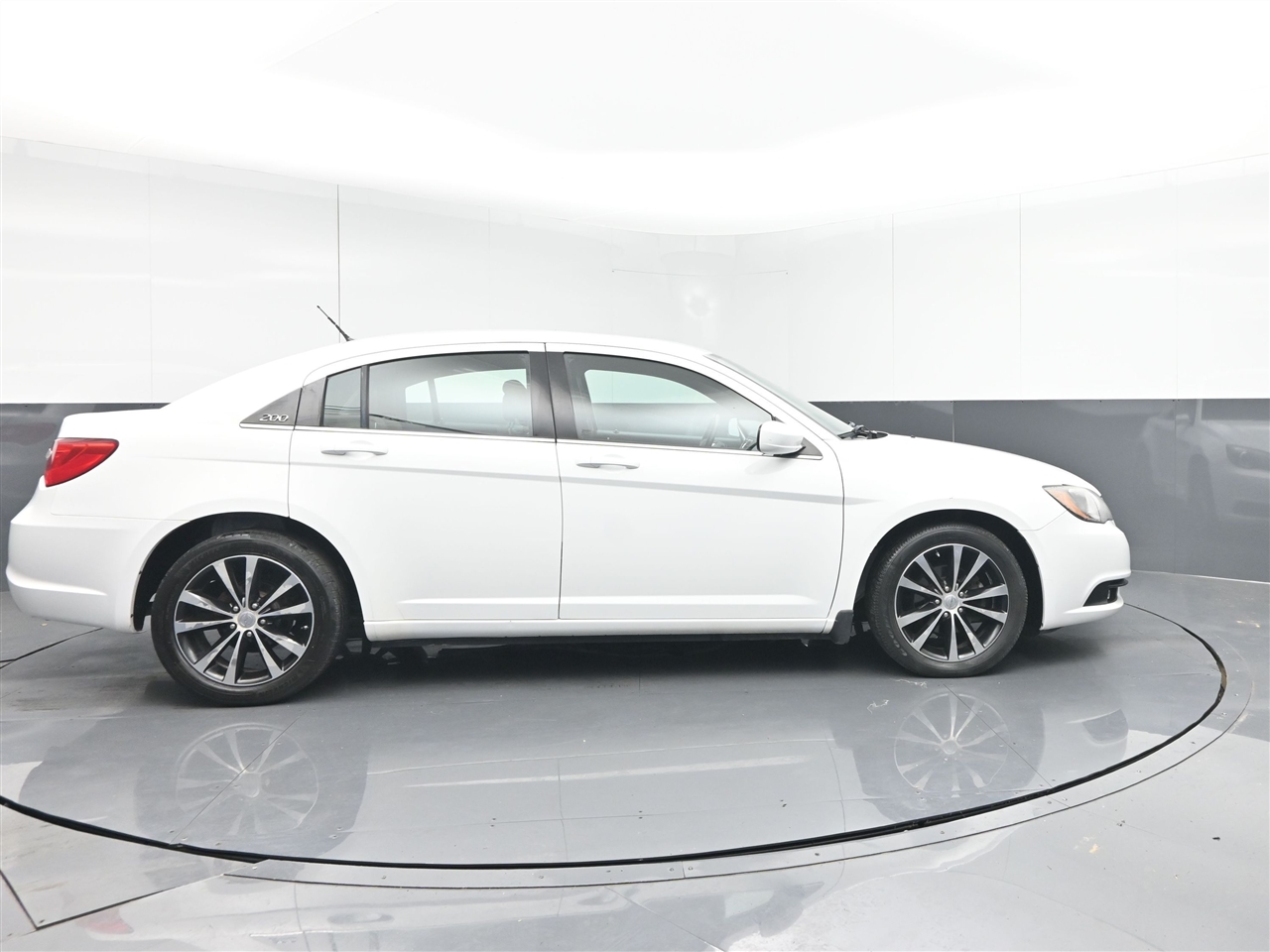 Chrysler 200 S 2012