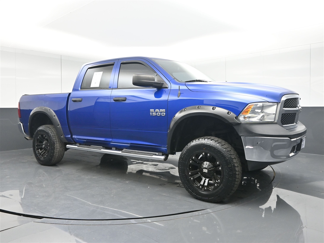 2015 RAM 1500 Tradesman Crew Cab SWB 4WD